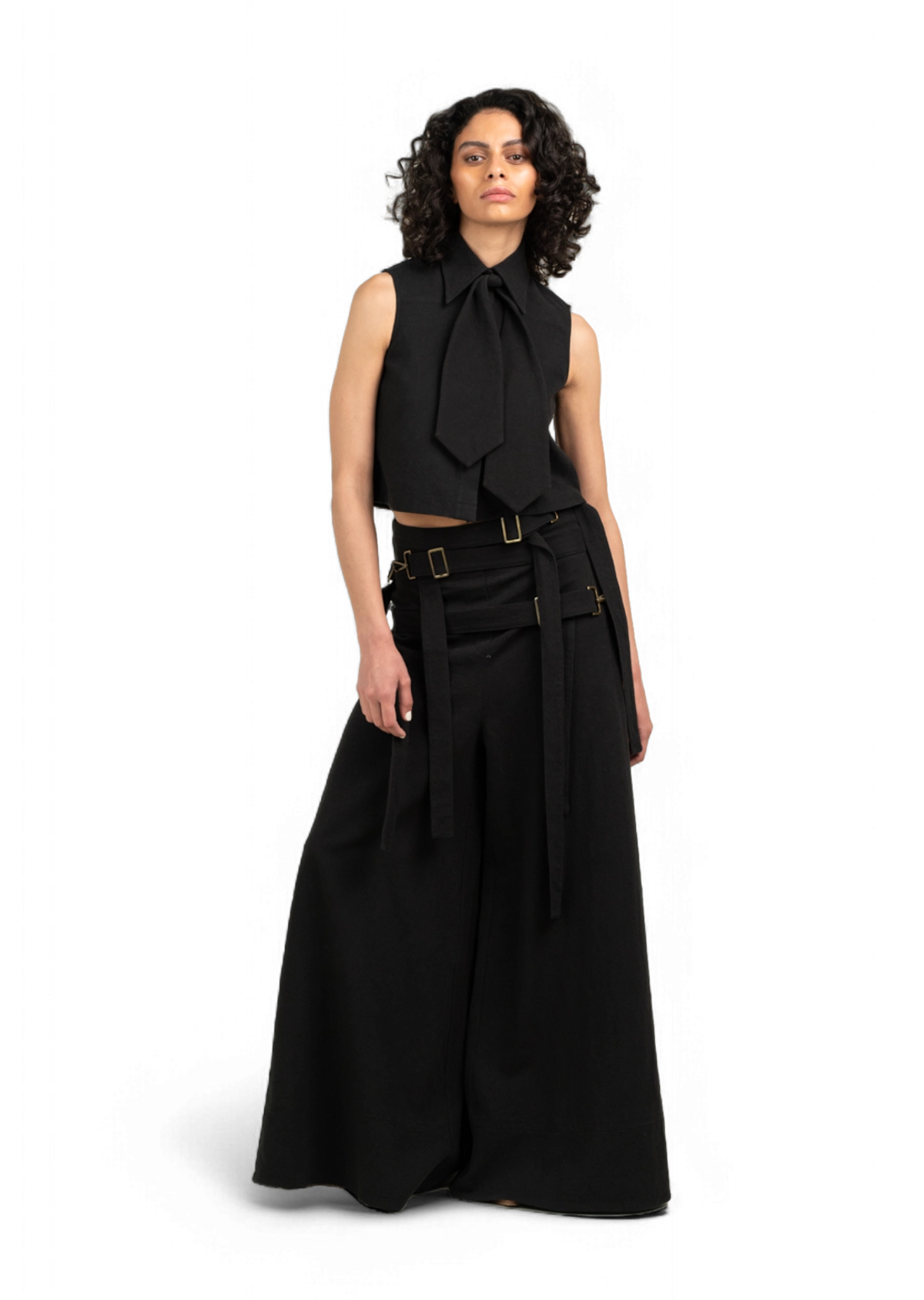 Shop The Look (Equinox Pants + Equinox)